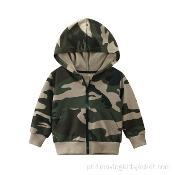 Roupa infantil de outono com capuz de camuflagem para menino